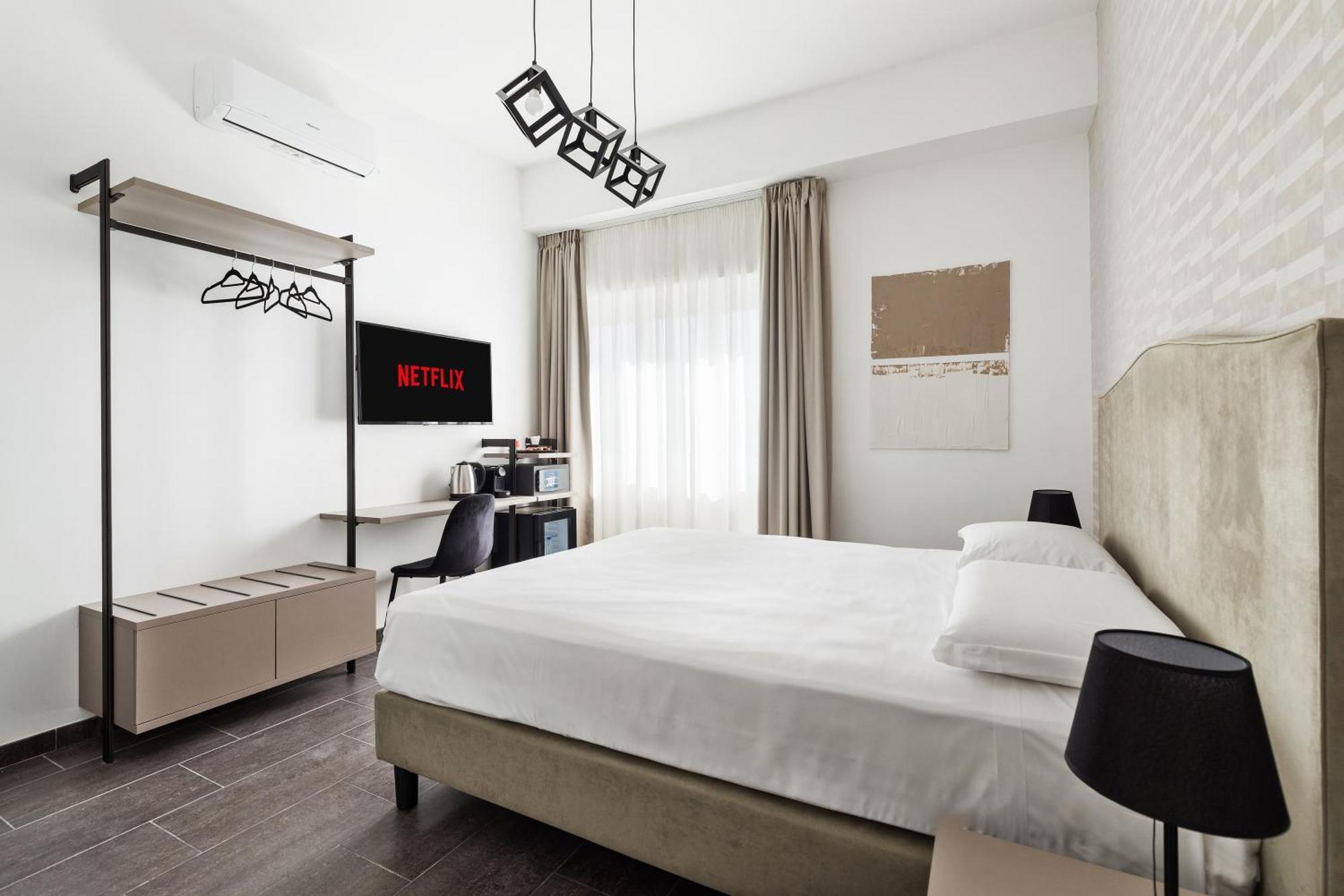 Adelante Rooms San Giovanni Roma Esterno foto